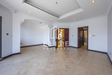 Villa te huur in Palm Jumeirah, Dubai, VAE 5 slaapkamers, 657 vr.m., nr 760013 - foto 6