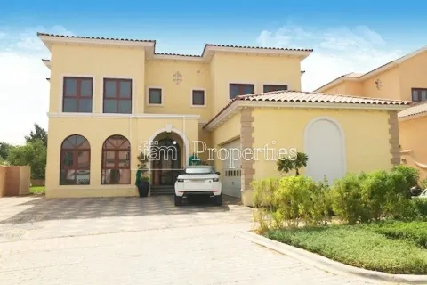 Dubai, UAE의 빌라 침실 6개, 985.5제곱미터 번호 388812