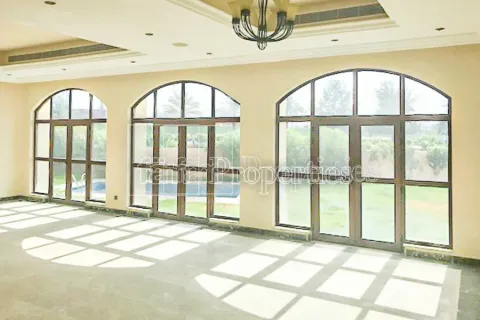 Villa sa Dubai, UAE 6 silid-tulugan, 985.5 sq.m. № 388812 - larawan 2