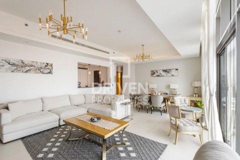 Apartmen di Downtown Dubai (Downtown Burj Dubai), UAE 2 bilik tidur, 142.14 meter persegi № 765349 - foto 4
