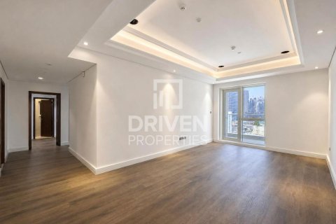 Appartamento in vendita a Downtown Dubai (Downtown Burj Dubai), Dubai, EAU 2 camere da letto, 127.93 mq. № 765350 - foto 2