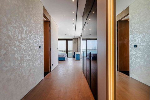 Apartment sa Palm Jumeirah, Dubai, UAE 3 silid-tulugan, 464 sq.m. № 734345 - larawan 16