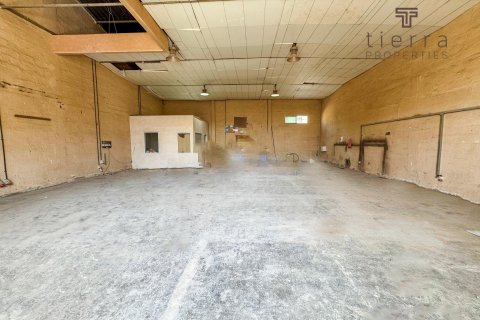 Noliktava Al Quoz, Dubaijā, AAE 557.4 m2 Nr. 539967