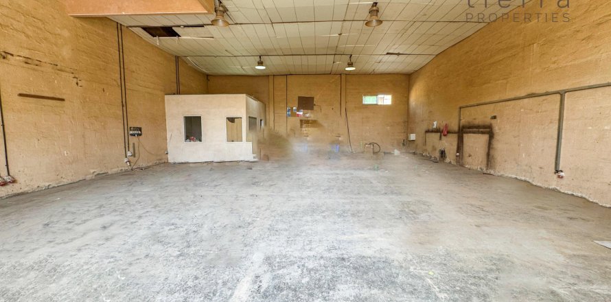 Noliktava Al Quoz, Dubaijā, AAE 557.4 m2 Nr. 539967