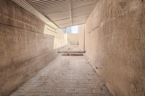 Noliktava Al Quoz, Dubaijā, AAE 557.4 m2 Nr. 539967 - attēls 5