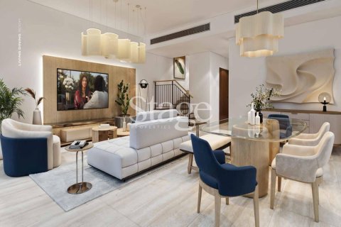 Villa en venta en Dubai Land, Dubai, EAU 5 dormitorios, 220 m2 № 737454 - foto 2