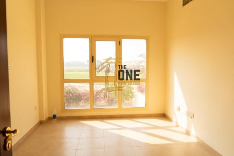 Kuća u nizu u gradu Al Hamra Village, Ras Al Khaimah, UAE 3 spavaće sobe, 297.3 m2 Br. 582577 - Slika 18