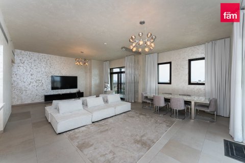 Leilighet til salgs i Umm Suqeim, Dubai, Emiratene 4 soverom, 347.8 kvm Nr. 695294 - Foto 5