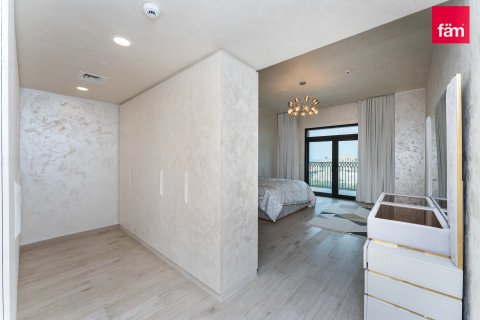 Leilighet til salgs i Umm Suqeim, Dubai, Emiratene 4 soverom, 347.8 kvm Nr. 695294 - Foto 14