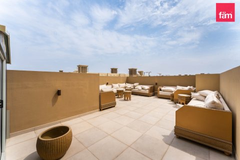 Leilighet til salgs i Umm Suqeim, Dubai, Emiratene 4 soverom, 347.8 kvm Nr. 695294 - Foto 28