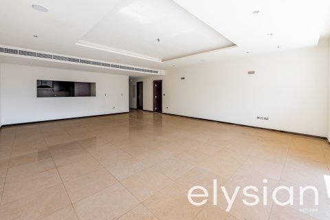 Apartmen di Palm Jumeirah, Dubai, UAE 1 bilik tidur, 177 meter persegi № 586251 - foto 4