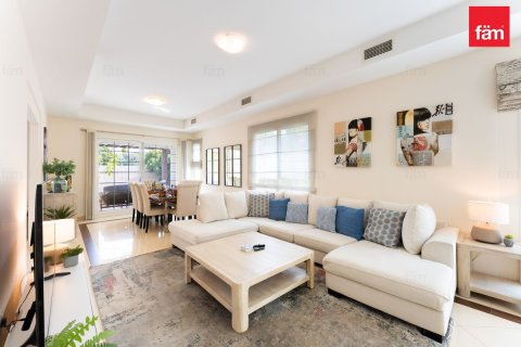 Willa w Dubai, ZEA 3 sypialnie, 622.9 mkw. nr 726681