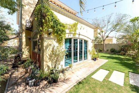 Вилла Jumeirah Park, Дубай, БАӘ-да 4 жатын бөлмелер, 403 м² № 625388 - фото 29