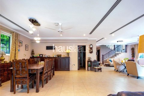 Вилла Jumeirah Park, Дубай, БАӘ-да 4 жатын бөлмелер, 403 м² № 625388 - фото 10