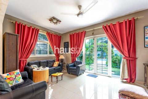 Вилла Jumeirah Park, Дубай, БАӘ-да 4 жатын бөлмелер, 403 м² № 625388 - фото 12