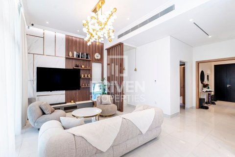 Vila v Al Furjan, Dubai, SAE 4 spálne, 564.57 m2 č. 762044 - Fotografia 5