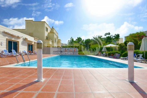 Vila di Al Reef, Abu Dhabi, UAE 4 bilik tidur, 265.3 meter persegi № 407182 - foto 14