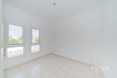 Huvila The Springs, Dubai, Arabiemiraatit 3 makuuhuonetta, 209 m2 № 649988 - kuva 12