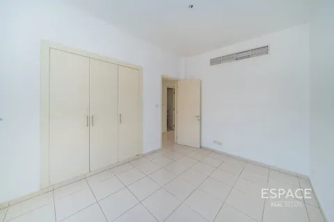 Huvila The Springs, Dubai, Arabiemiraatit 3 makuuhuonetta, 209 m2 № 649988 - kuva 13