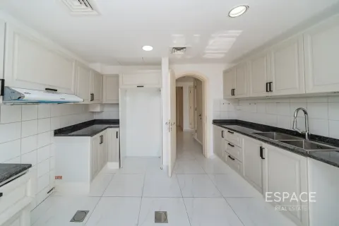 Huvila The Springs, Dubai, Arabiemiraatit 3 makuuhuonetta, 209 m2 № 649988 - kuva 5