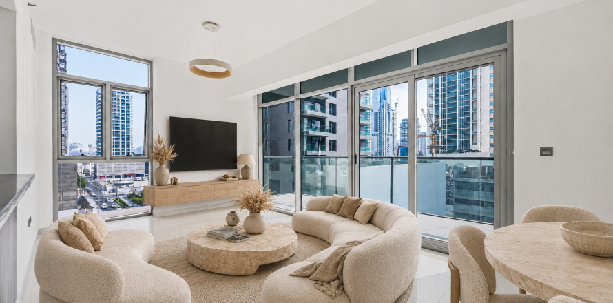 Apartmen di Jumeirah Village Circle, Dubai, UAE 2 bilik tidur, 112.9 meter persegi № 748283