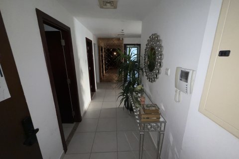 Apartment til salg i Dubai Marina, Dubai, UAE 3 soveværelser, 187 kvm № 734238 - foto 11
