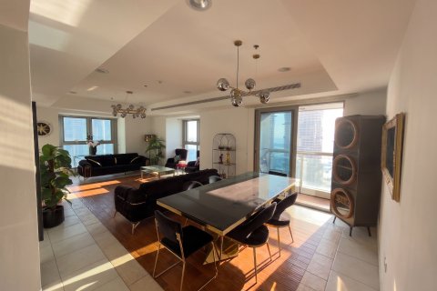 Apartment til salg i Dubai Marina, Dubai, UAE 3 soveværelser, 187 kvm № 734238 - foto 2