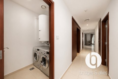 Wohnung zur Miete in Downtown Dubai (Downtown Burj Dubai), Dubai, VAE 3 Schlafzimmer, 241 m2 Nr. 763928 - Foto 9