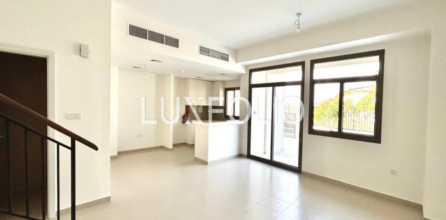 Townhouse i Town Square, Dubai, UAE 3 soveværelser, 188 kvm № 628279