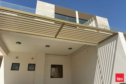 Villa à louer à Dubai, EAU 4 chambres, 187.2 m2 № 716039 - photo 14