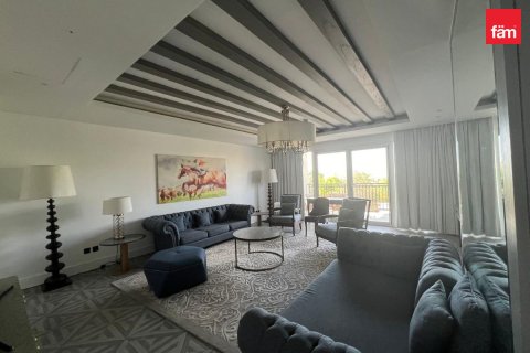 Villa zur Miete in Dubai, VAE 4 Schlafzimmer, 965 m2 Nr. 693161 - Foto 19