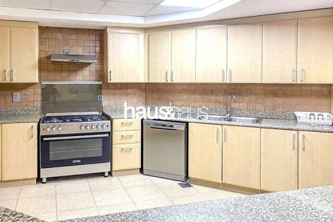 דירה למכירה ב Palm Jumeirah, Dubai, איחוד האמירויות  2 חדרי שינה, 144 מ"ר, מספר 626072 - תמונה 7