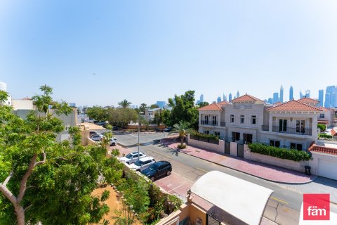 Villa i Dubai, Emiratene 4 soverom, 471.5 kvm nr. 710294