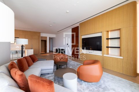 Duplex de vânzare în Jumeirah, Dubai, EAU 5 dormitoare, 828.32 mp.  №761576 - poză 14