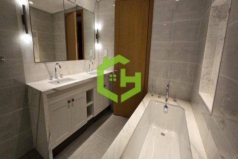 Apartament na sprzedaż w Downtown Dubai (Downtown Burj Dubai), Dubai, ZEA 2 sypialnie, 126.7 mkw., nr 458927 - zdjęcie 13