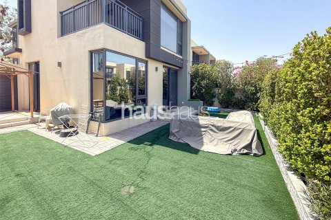 Vila v Dubai Hills Estate, Dubai, SAE 4 spálne, 293 m2 č. 627143 - Fotografia 8