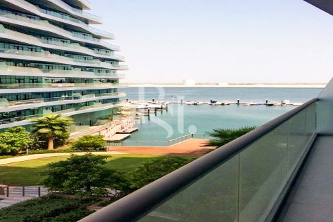 Пәтер Al Raha Beach, Абу-Даби, БАӘ-да 2 жатын бөлмелер, 111 м² № 716164