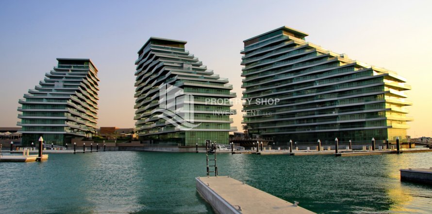 阿联酋 Abu Dhabi Al Raha Beach 公寓  3 卧, 329 平方米 , 编号 716165