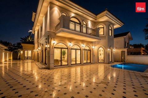 Vilă de închiriat în Palm Jumeirah, Dubai, EAU 4 dormitoare, 622.3 mp.  №722477 - poză 17