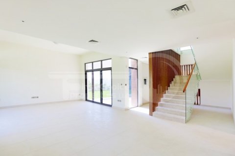 Vilë në Yas Island, Abu Dhabi, Emiratet e Bashkuara Arabe 5 dhoma gjumi, 511.7 m2. № 410535 - Foto 4