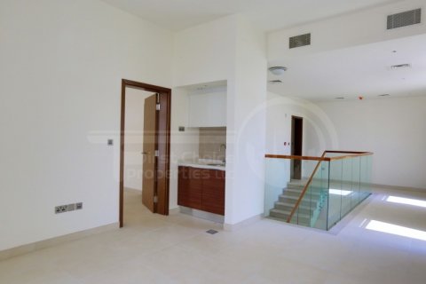 Vilë në Yas Island, Abu Dhabi, Emiratet e Bashkuara Arabe 5 dhoma gjumi, 511.7 m2. № 410535 - Foto 15