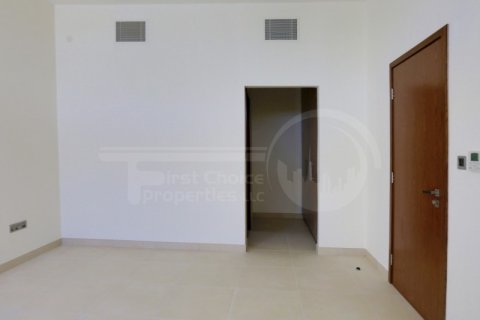 Vilë në Yas Island, Abu Dhabi, Emiratet e Bashkuara Arabe 5 dhoma gjumi, 511.7 m2. № 410535 - Foto 6