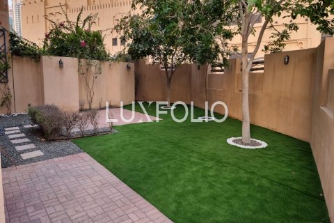 Korter asukohaga Old Town, Dubai, AÜE: 1 magamistoaga, 232 m² Nr 628318