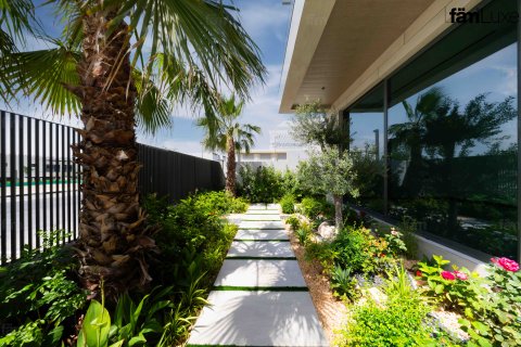 Villa til salg i Al Furjan, Dubai, UAE 5 soveværelser, 605.4 kvm № 710163 - foto 2
