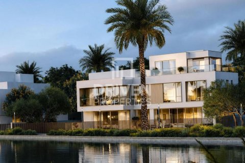 Villa til salgs i Dubai, Emiratene 5 soverom, 953.37 kvm Nr. 767840 - Foto 7