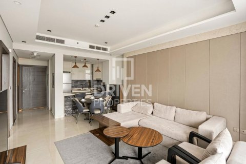 Apartamento en venta en Business Bay, Dubai, EAU 1 dormitorio, 77.02 m2 № 767846 - foto 4