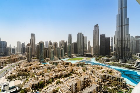 Apartment in Downtown Dubai (Downtown Burj Dubai), UAE 2 bedrooms, 172 sq.m. № 766219