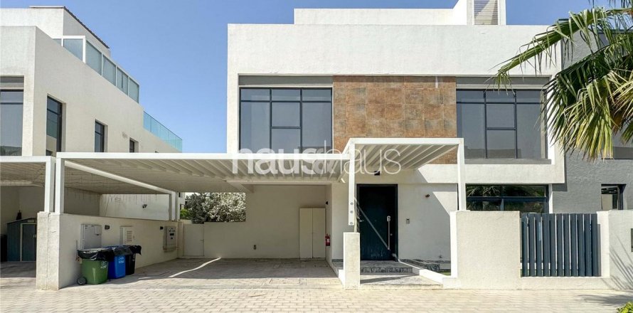 Vila u gradu Jumeirah Golf Estates, Dubai, UAE 4 spavaće sobe, 262 m2 Br. 627053