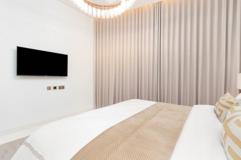 Apartment in Dubai Studio City, UAE 2 bedrooms, 123.3 sq.m. № 682050 - photo 12