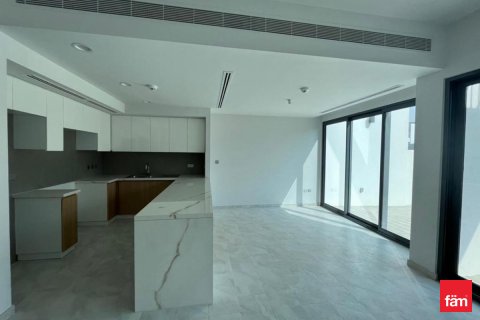 טאונהאוס להשכרה ב Dubai, איחוד האמירויות  3 חדרי שינה, 165 מ"ר, מספר 722634 - תמונה 3